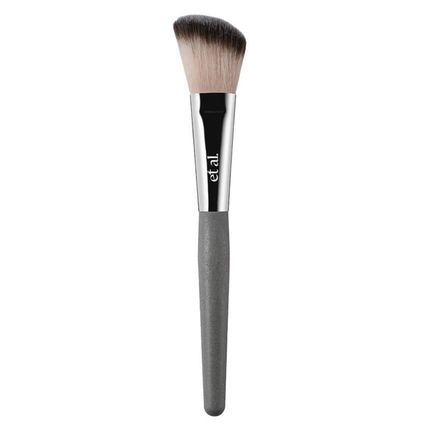 Angled cheek brush