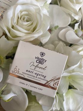 CBD anti ageing moisturiser