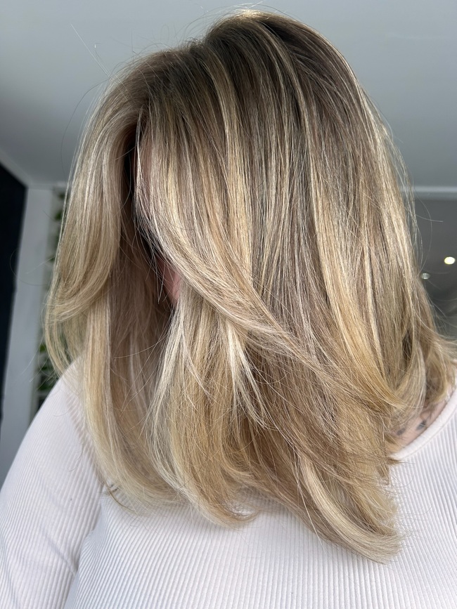 Late Deal Highlight , toner and blowdry  package 