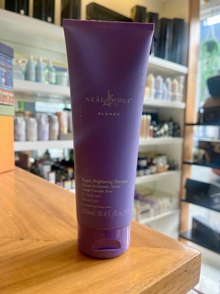 Purple Brightening Shampoo