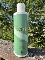 Sense shampoo synteettisille hiuksille