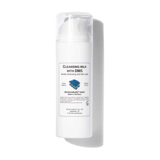 Cleansing Milk with mits