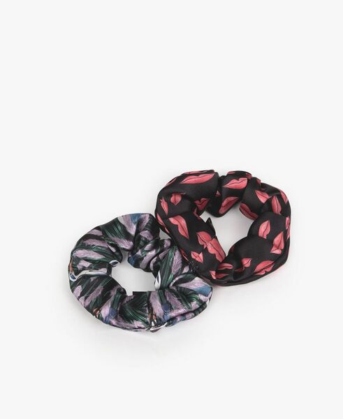 Lucy & Beso Scrunchies