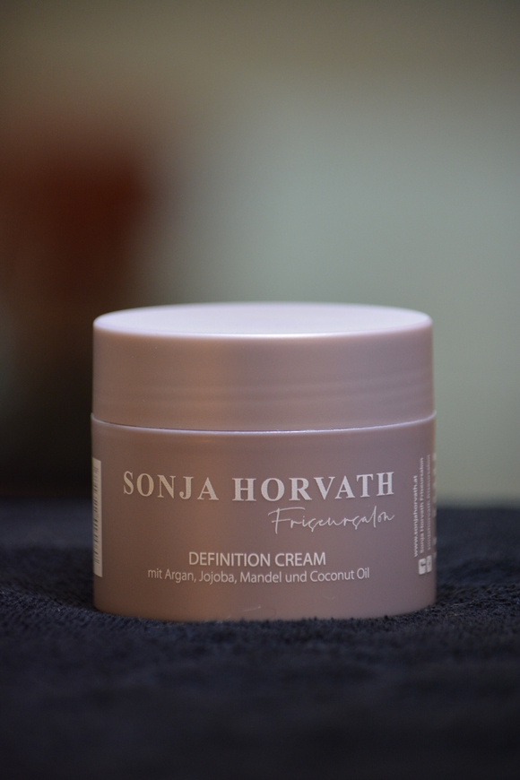 Definaition Cream