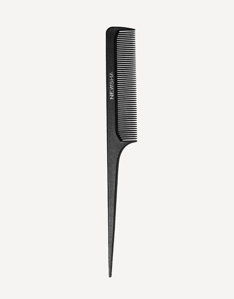 Deluxe tail comb
