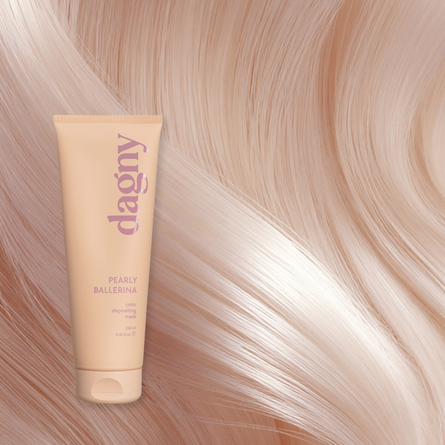 Dagny Pearly Ballerina Color Depositing Mask
