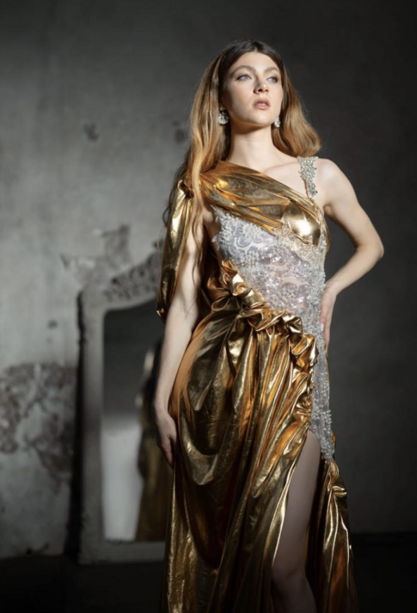 DESIGNER GOLD WINTER 14.DECEMBER 2026 MONDAY SHOW