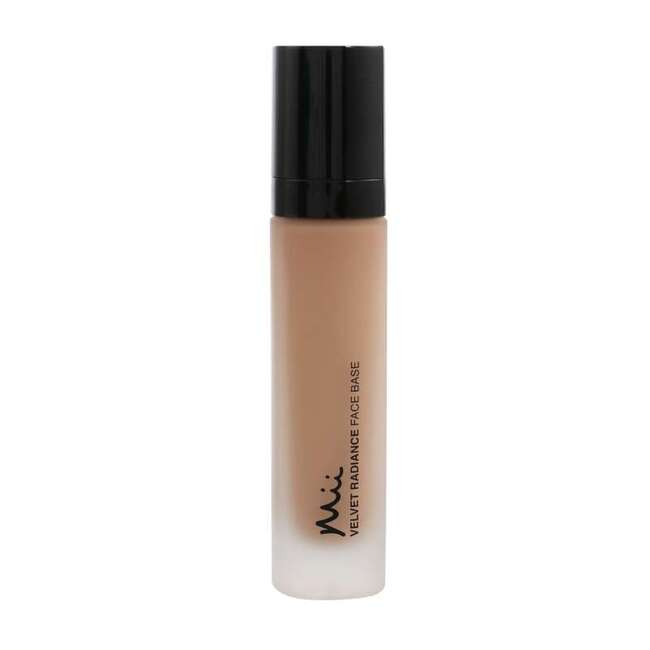 Velvet Radiance Face Base Truly 08