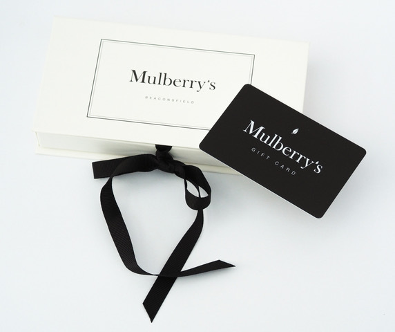 £100 Gift Voucher & Complimentry Gift Box