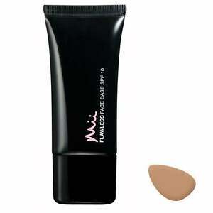 Flawless Face Base - Perfectly Warm 04