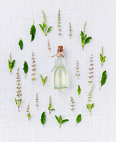 Aromatherapy Blending of Oils Online Course 