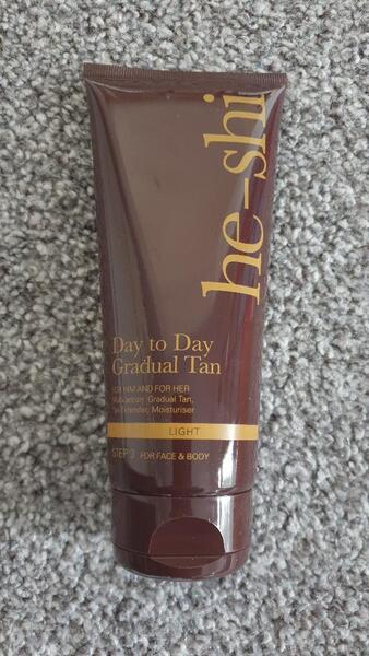 Day to Day Gradual Tan