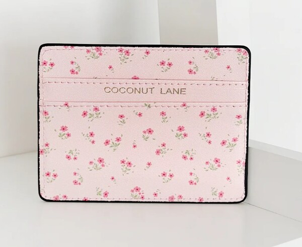 Ditsy floral pink card holder