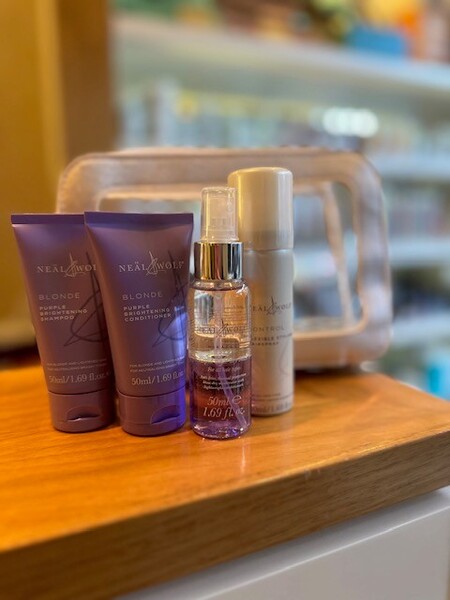 Blonde Mini Essentials 