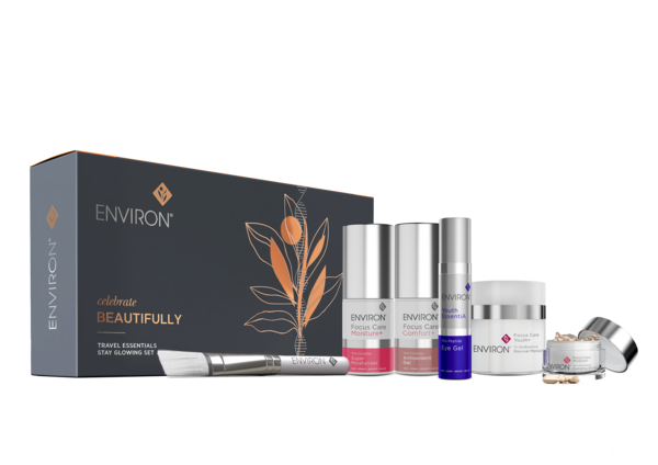 Travel Essentials Stay Glowing Set