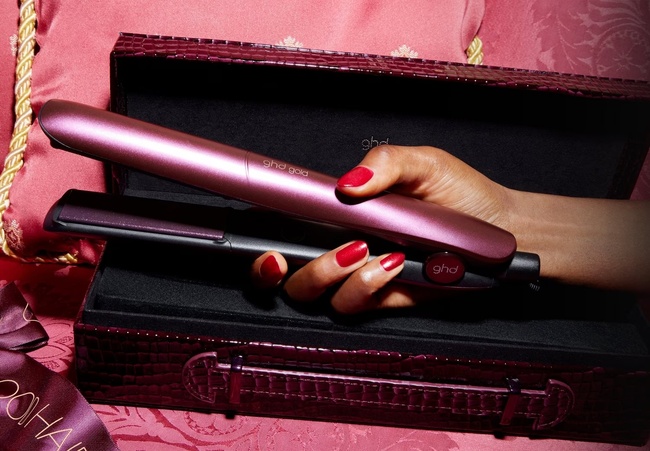 NEW GHD GOLD HAIR STRAIGHTENER IN CHERRY CHIC