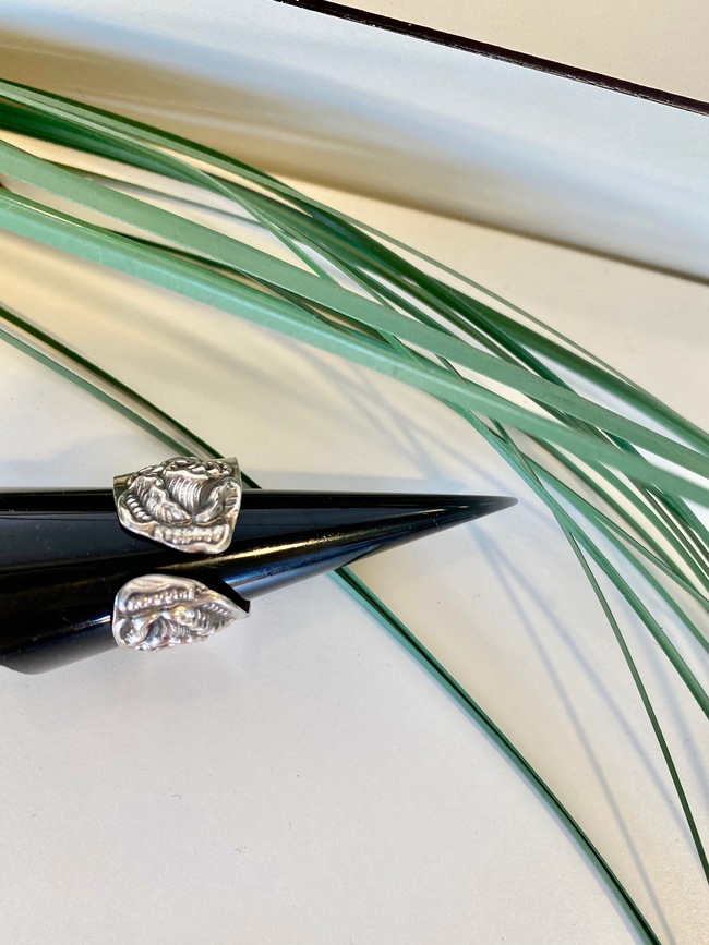 J sterling silver doubles rose spoon ring