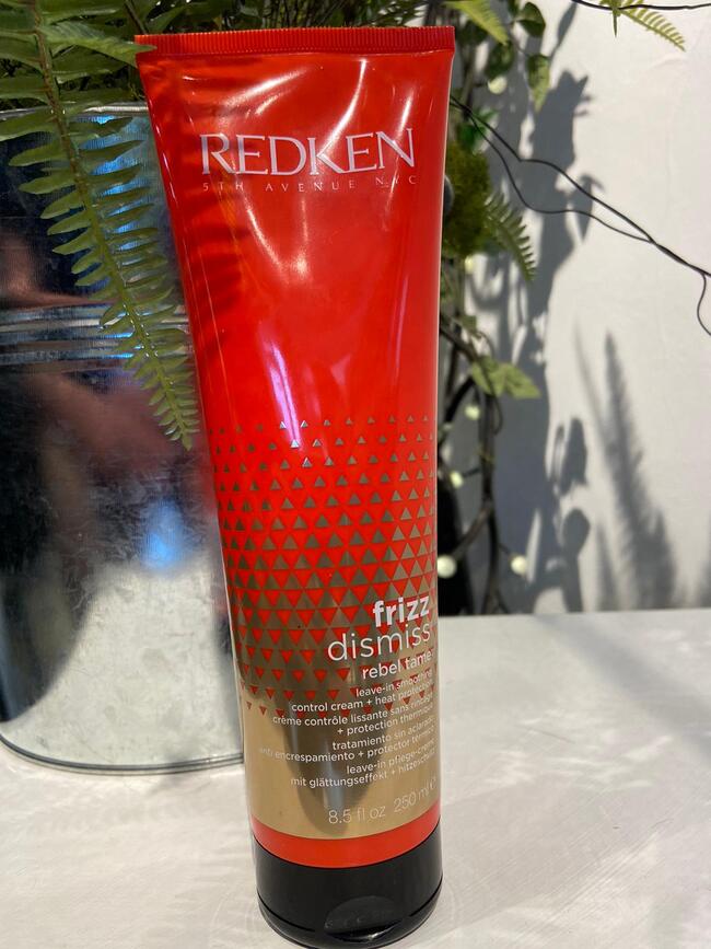 Frizz Dismiss Rebel Tame Leave In