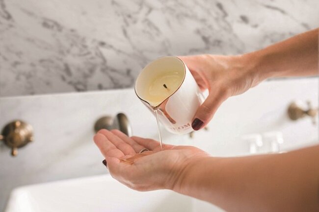 Neom Perfect Night's Sleep Treatment Candle