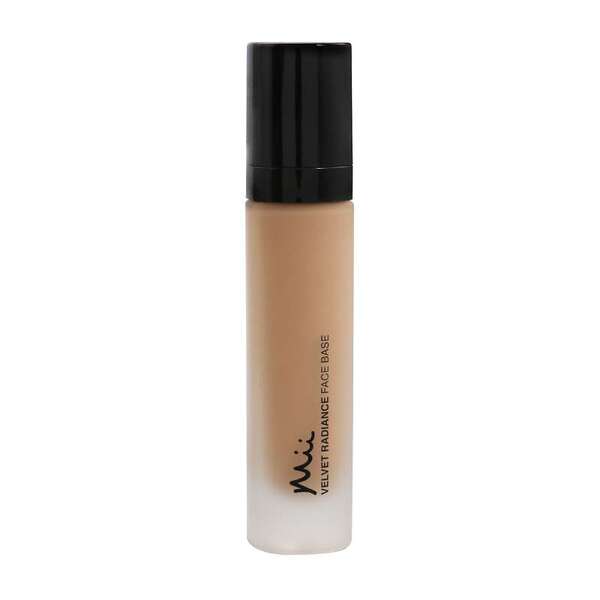 Velvet Radiance Face Base Truly 07