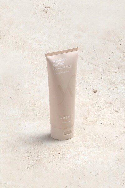 VANI-T  Bronzing Custard