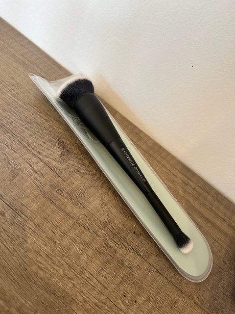 Katherine Daniels Foundation Brush