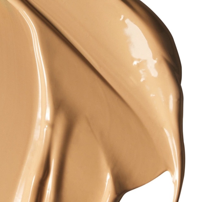 120W INTELLIGENT SKIN RADIANT FOUNDATION SPF 15