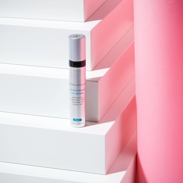 AOX Lip Complex
