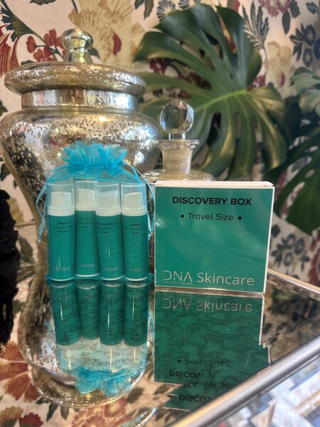 DNA Discovery Box (Travel Size)