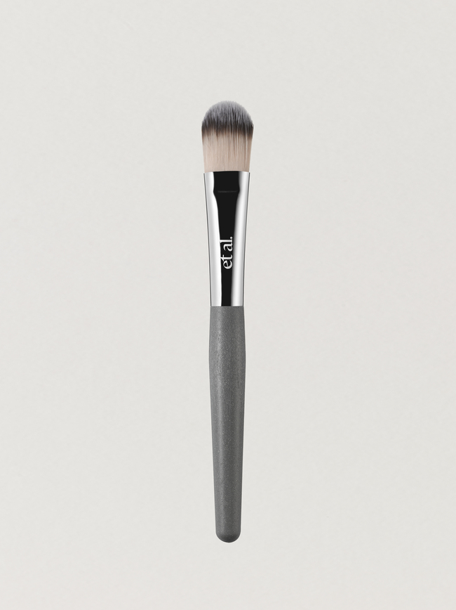 Flat Foundation Brush