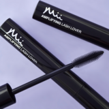 Feature Lenght Lash Lover 01 Pidentävä ripsiväri