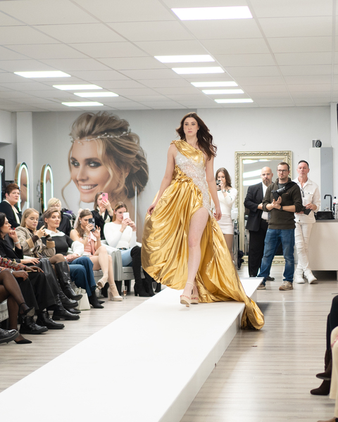 15:30 Uhr FWN ADULTS TRAINING 28.März Samstag 18-99J. ca. 2 Stunden