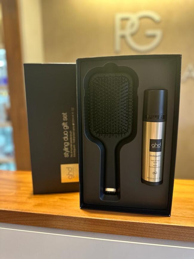 Ghd core styling duo - paddle brush and ghd bodyguard heat protect spray