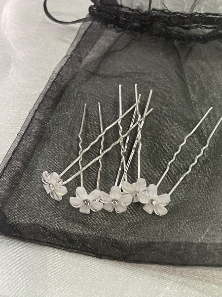 Small Flowers Set of 5 Hair Pins