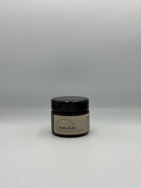 WOWSKIN face cream mit Astaxanthin