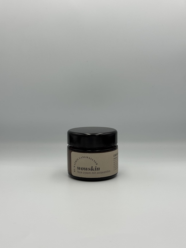 WOWSKIN face cream mit Astaxanthin